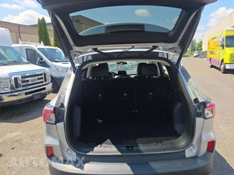 2020 Ford Escape SEL – miniatura 14