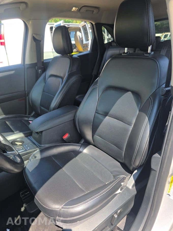 2020 Ford Escape SEL – miniatura 6