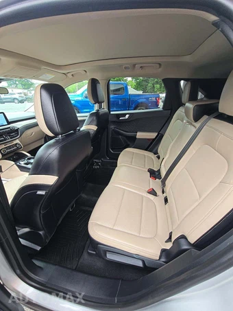 2020 Ford Escape SEL – miniatura 13