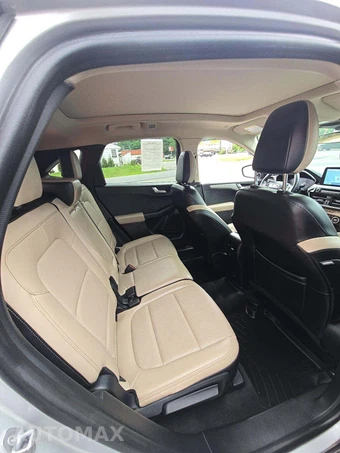 2020 Ford Escape SEL – miniatura 16