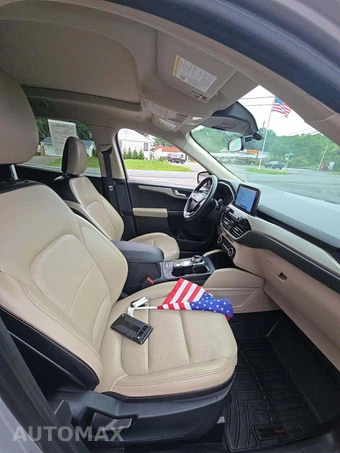 2020 Ford Escape SEL – miniatura 18