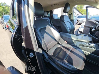 2020 Ford Escape SEL - miniatura 18