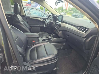 2020 Ford Escape SEL – miniatura 15