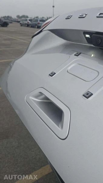 2020 Ford Escape SEL – miniatura 19
