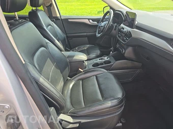 2020 Ford Escape SEL - miniatura 8