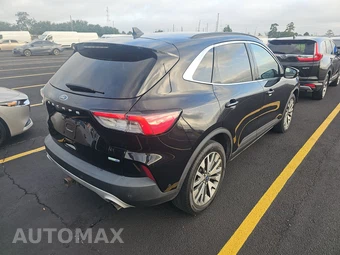 2020 Ford Escape Titanium – miniatura 4