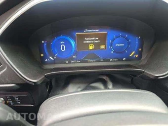 2020 Ford Escape Titanium - miniatura 9