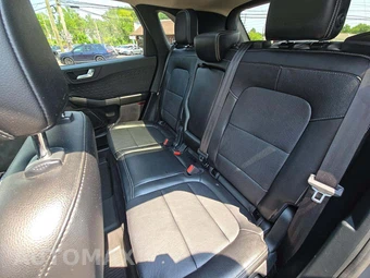 2020 Ford Escape Titanium - miniatura 13