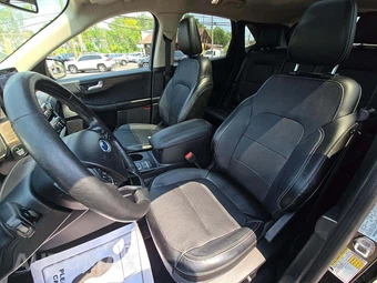 2020 Ford Escape Titanium - miniatura 6
