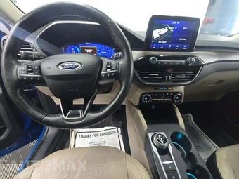 2020 Ford Escape Titanium - miniatura 10