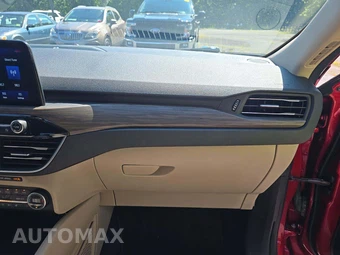 2020 Ford Escape Titanium – miniatura 19