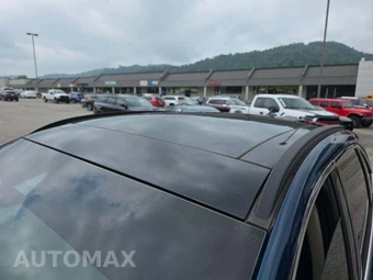 2020 Ford Escape Titanium - miniatura 9