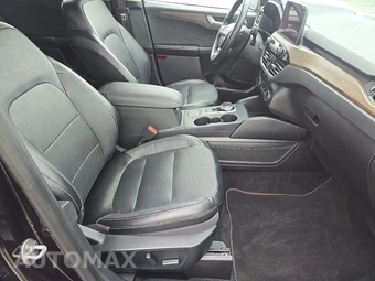 2020 Ford Escape Titanium - miniatura 8