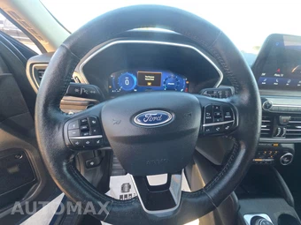 2020 Ford Escape Titanium - miniatura 10
