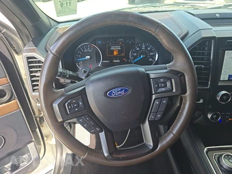 2020 Ford Expedition King Ranch - miniatura 10