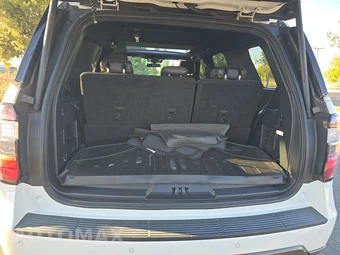 2020 Ford Expedition King Ranch - miniatura 18