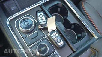 2020 Ford Expedition King Ranch - miniatura 24