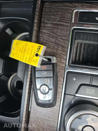 2020 Ford Expedition MAX Limited – miniatura 8