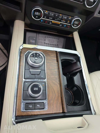 2020 Ford Expedition MAX Platinum - miniatura 19