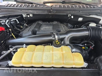 2020 Ford Expedition MAX XLT – miniatura 16