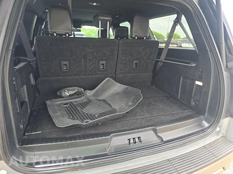 2020 Ford Expedition MAX XLT – miniatura 17