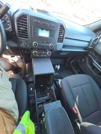 2020 Ford Expedition XL – miniatura 10