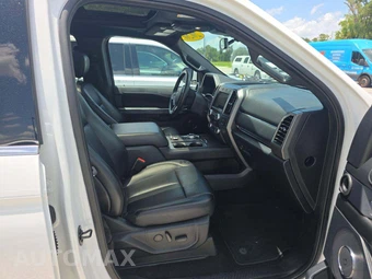 2020 Ford Expedition XLT – miniatura 19