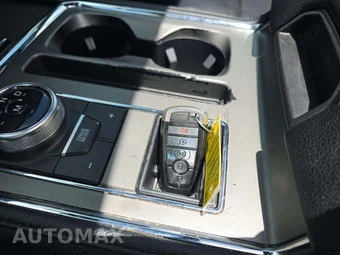 2020 Ford Expedition XLT – miniatura 8