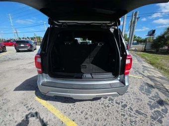 2020 Ford Expedition XLT - miniatura 16