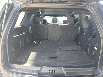2020 Ford Expedition XLT - miniatura 16