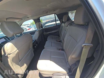2020 Ford Expedition XLT - miniatura 13