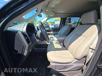 2020 Ford Expedition XLT - miniatura 3