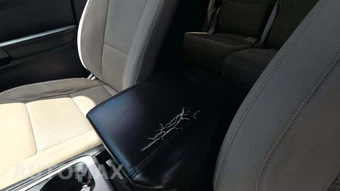 2020 Ford Explorer – miniatura 28