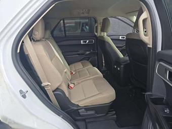 2020 Ford Explorer - miniatura 17
