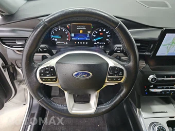 2020 Ford Explorer Limited - miniatura 10
