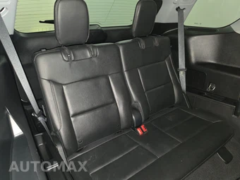 2020 Ford Explorer Limited - miniatura 14