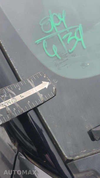 2020 Ford Explorer Limited - miniatura 24