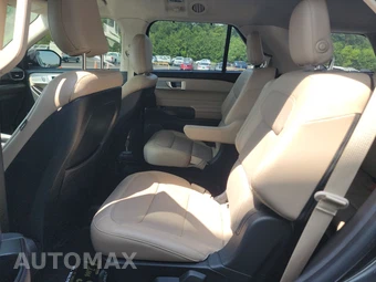 2020 Ford Explorer Limited - miniatura 13