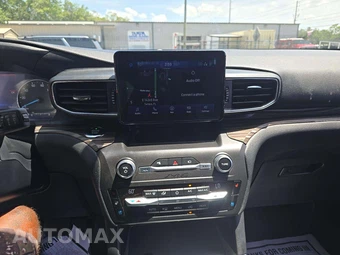 2020 Ford Explorer Limited – miniatura 10