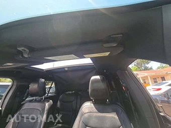 2020 Ford Explorer Limited – miniatura 11