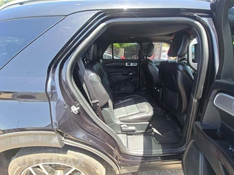 2020 Ford Explorer Limited – miniatura 17