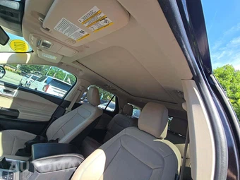 2020 Ford Explorer Limited - miniatura 8