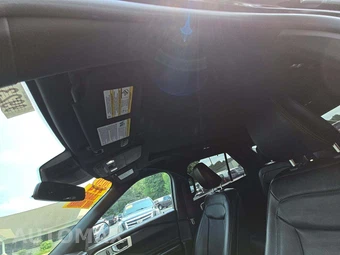 2020 Ford Explorer Limited - miniatura 8