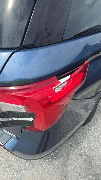 2020 Ford Explorer Limited - miniatura 31