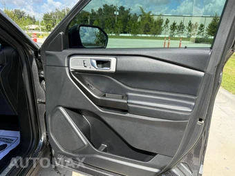 2020 Ford Explorer Limited - miniatura 32
