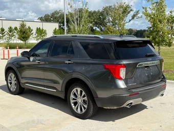 2020 Ford Explorer Limited - miniatura 4