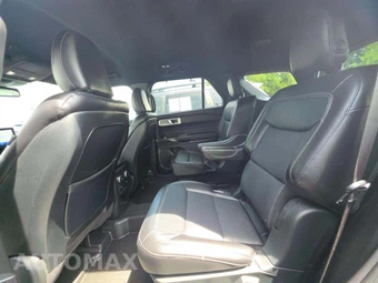 2020 Ford Explorer Limited - miniatura 13