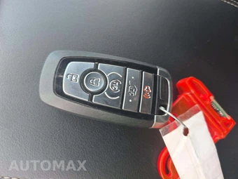 2020 Ford Explorer Limited - miniatura 8