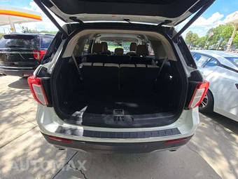 2020 Ford Explorer Limited - miniatura 15
