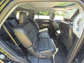 2020 Ford Explorer Limited – miniatura 17